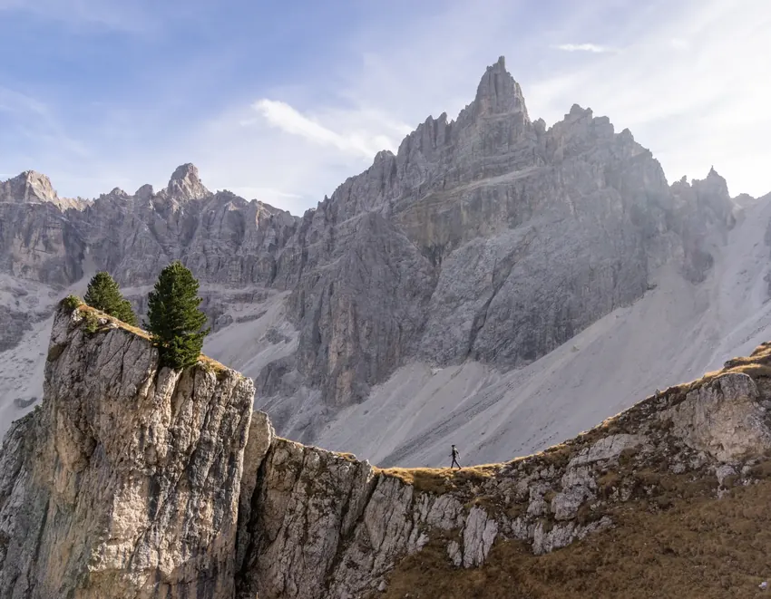Chauli Ki Jali rocky mountain peaks with steep slopes and ridge path
