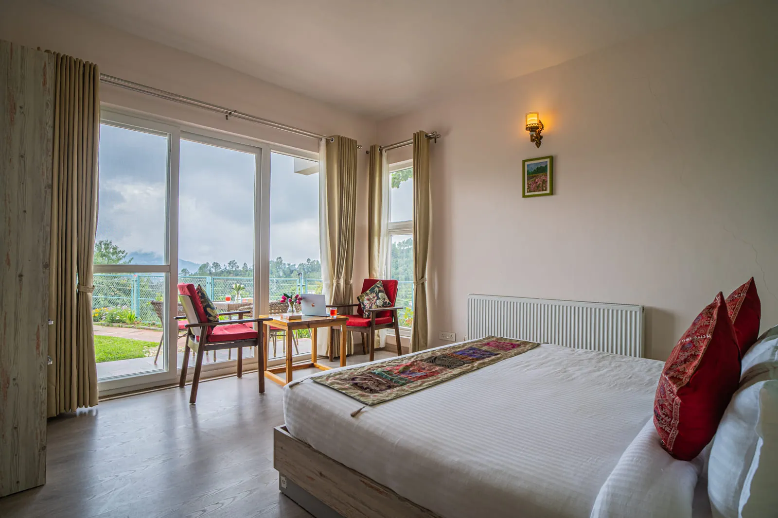 Two Bedroom Suite Valley Facing