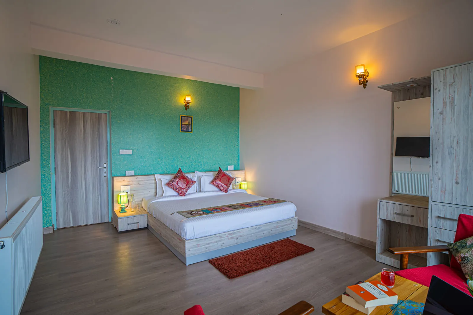 Two Bedroom Suite Valley Facing Thumbnail 2