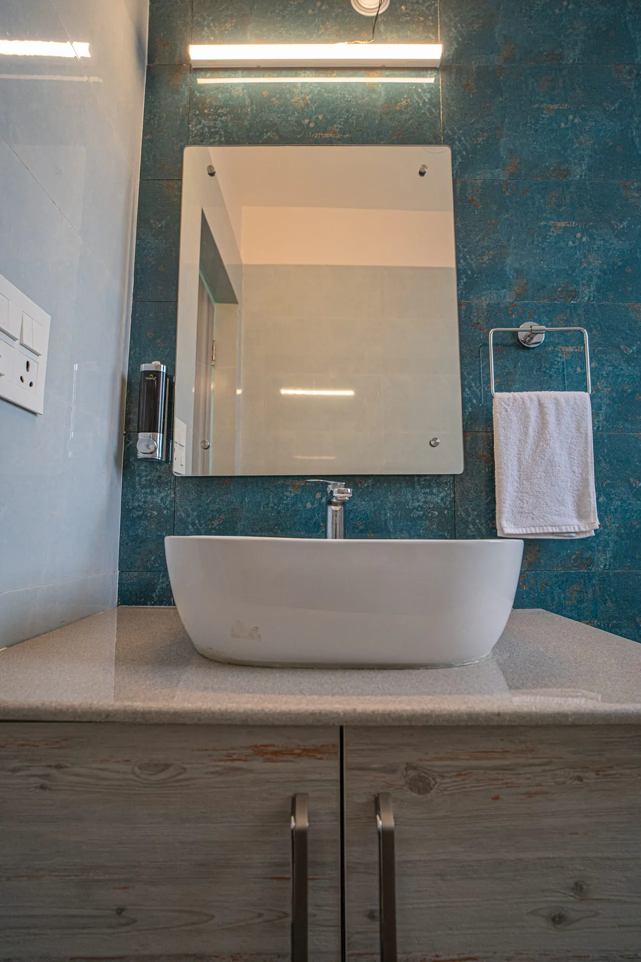 Two Bedroom Suite Valley Facing Thumbnail 6